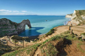 Emma's Sea View 2-bedroom caravan at Durdle Door near Wareham Dorset